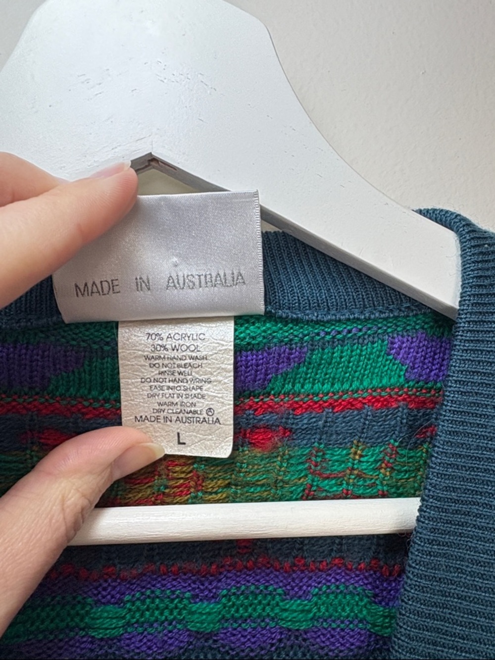 La Dame Australia Multi-Color Knit Cardigan Large - Picture 3 of 5
